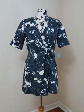 Focus 2000 Navy and White Floral Dress